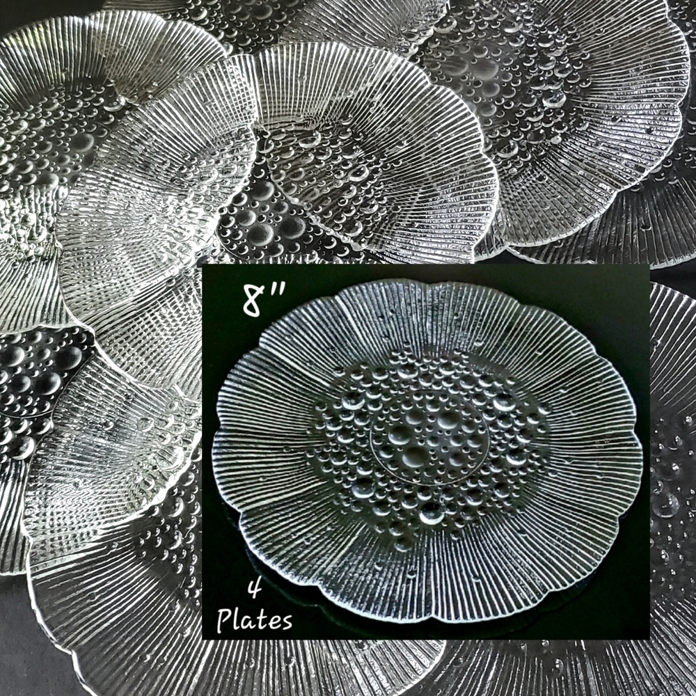 4pc 🌸 Clear Glass 8" Pretty Dewdrop Flower Plates 🌼German Dresden Glass Plates